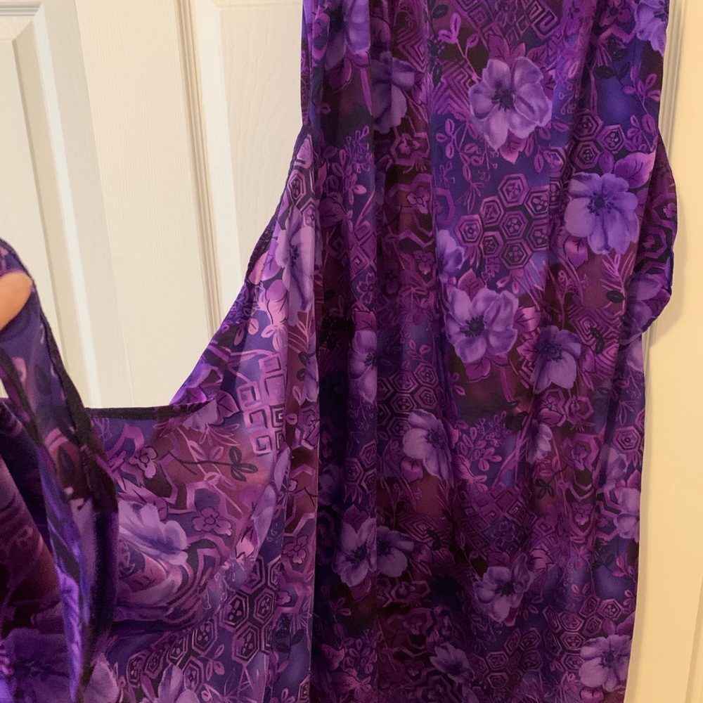 KSL Karin Stevens Purple semi wrap summer dress with side slit.